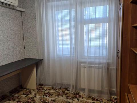 квартира за адресою Київ, Богатирська вул., 18