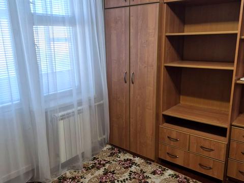квартира за адресою Київ, Богатирська вул., 18