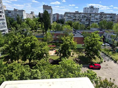 квартира за адресою Київ, Богатирська вул., 18