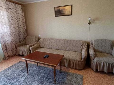 квартира за адресою Космонавтів вул., 142
