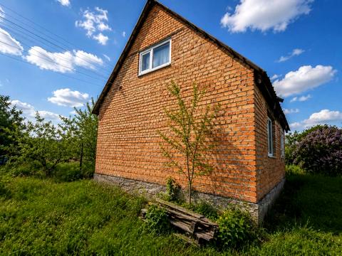 будинок за адресою Виноградна, 1
