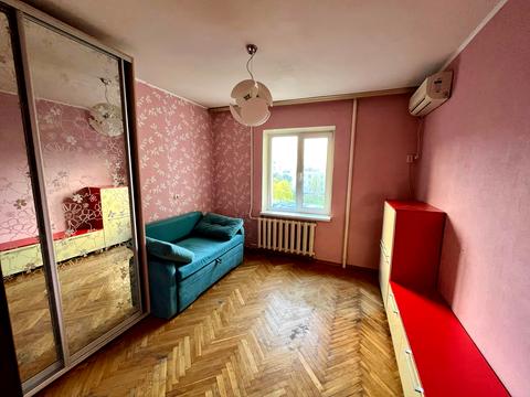 квартира за адресою Анни Ахматової вул., 6