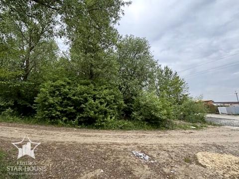 участок по адресу Будівельників ул.