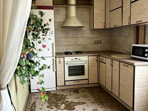 квартира за адресою Зарічанська вул., 22/3