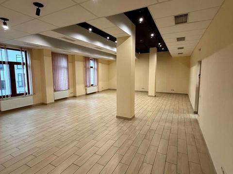 коммерческая по адресу Героев УПА ул., 65