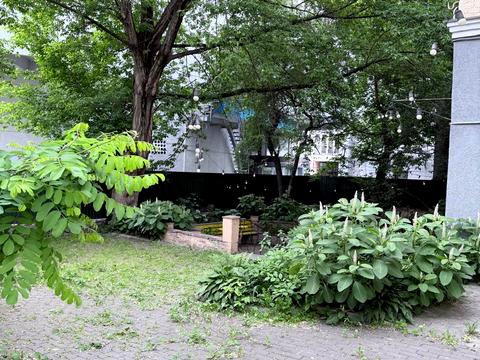 комерційна за адресою Велика Васильківська вул. (Червоноармійська), 76