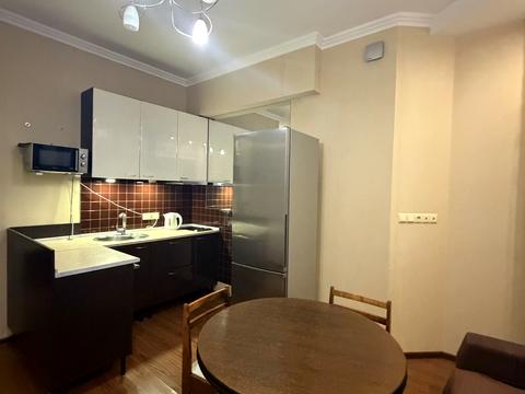квартира за адресою Отакара Яроша пров., 16