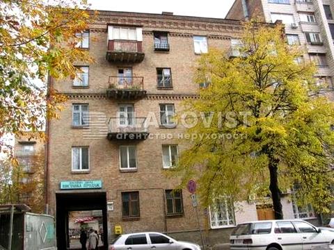 квартира за адресою Олександра Кониського вул., 74