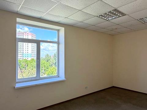 коммерческая по адресу Бугаёвская ул., 21/23