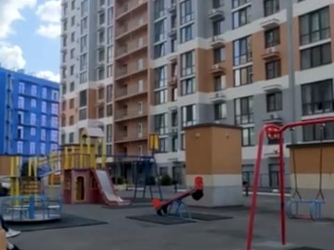 коммерческая по адресу Полковника Гуляева просп. (Маршала Жукова), 111