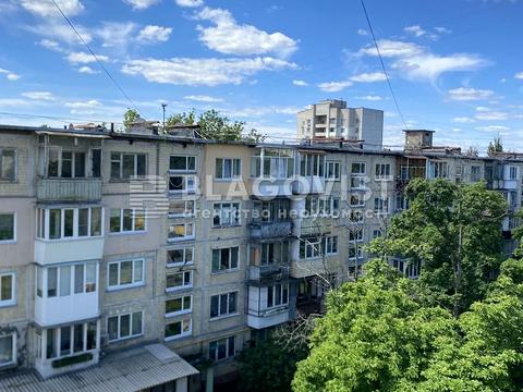 квартира по адресу Ірини Бекешкіної ул. (Генерала Карбишева), 18-Б