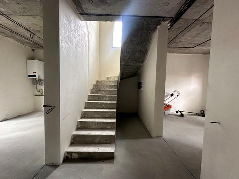 будинок за адресою Вишнева вул.