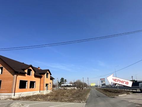 коммерческая по адресу Чернігівська площа, 1