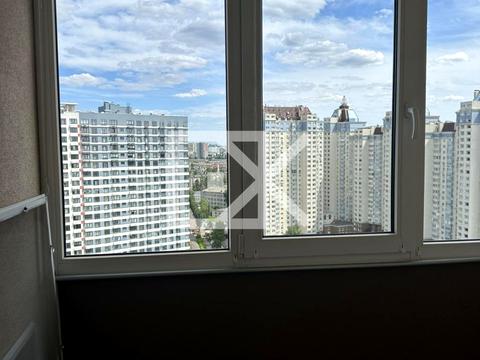 квартира за адресою Ованеса Туманяна вул., 3