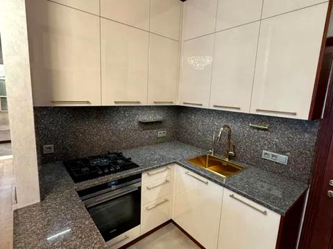 квартира за адресою Богдана Хмельницького  вул., 220