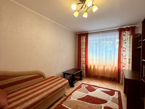 квартира за адресою Чорновола вул., 102а