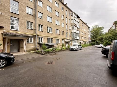 квартира за адресою Чорновола вул., 102а