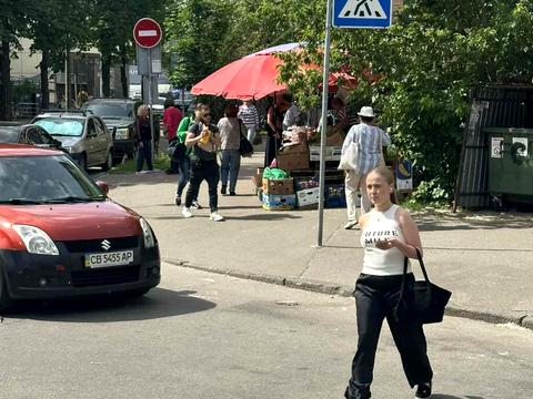комерційна за адресою Німанська вул., 4