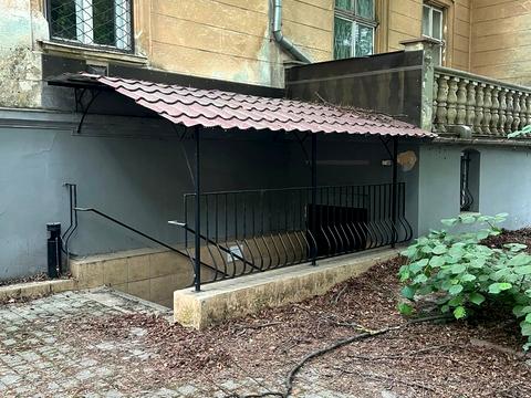 комерційна за адресою Генерала Чупринки вул. (Пушкіна), 5