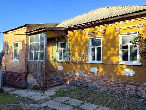 будинок за адресою смт. Пісочин, Полтавське шосе