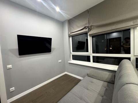 квартира за адресою Салютна вул., 2к1