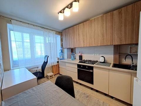 квартира за адресою Миру вул., 10