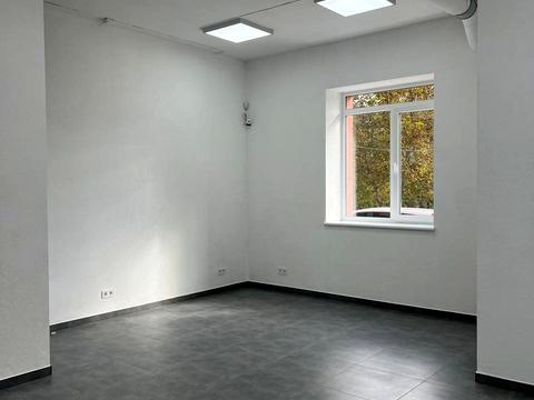комерційна за адресою Озерна вул., (Будинок 2)
