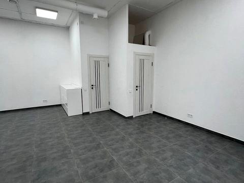 комерційна за адресою Озерна вул., (Будинок 2)