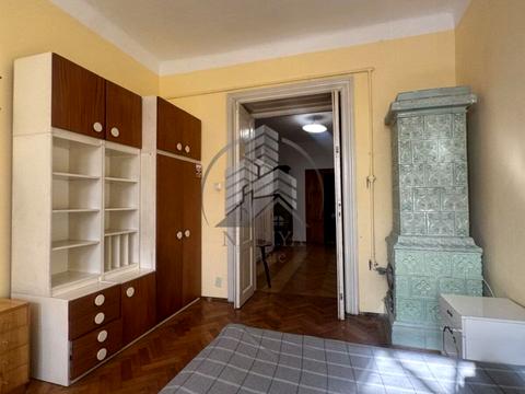 квартира по адресу Пекарская ул., 45