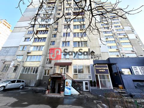комерційна за адресою Якуба Коласа вул., 2