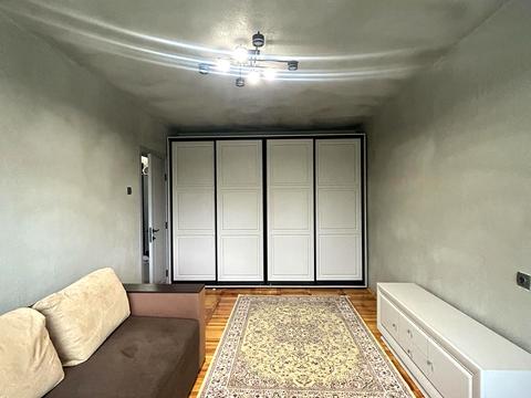 квартира по адресу Кулика і Гудачека ул. (Макарова), 8