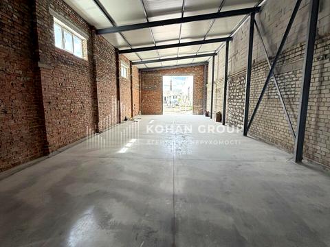 комерційна за адресою Романа Шухевича вул. (Курчатова), 116