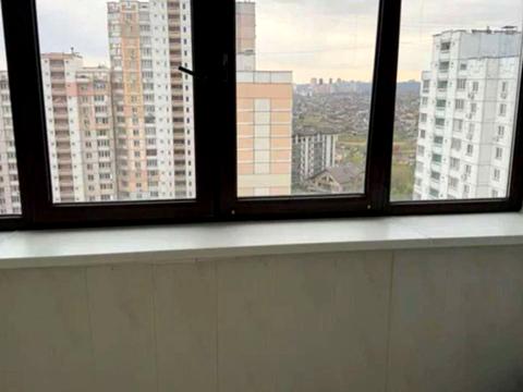 квартира за адресою Милославська вул., 32/51а