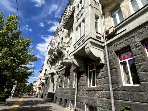 квартира за адресою Євгена Чикаленка вул. (Пушкінська), 21