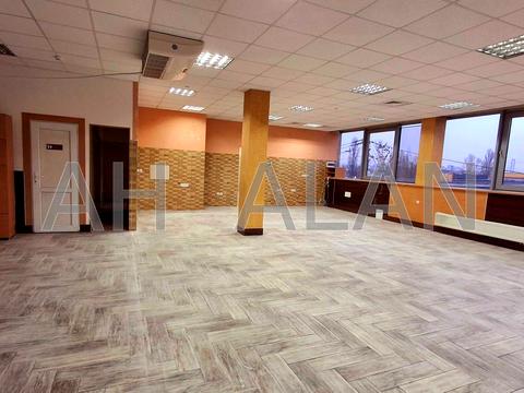 комерційна за адресою Набережно-Печерська дорога дор., 10Г
