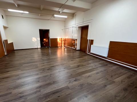 коммерческая по адресу Пластова, 5