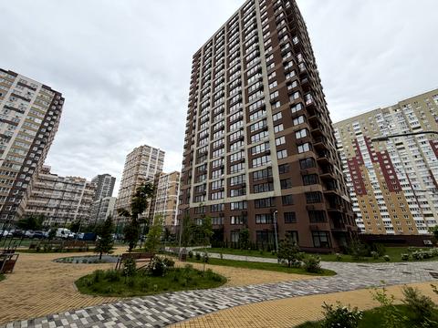 квартира по адресу Олександра Олеся ул., 2-В