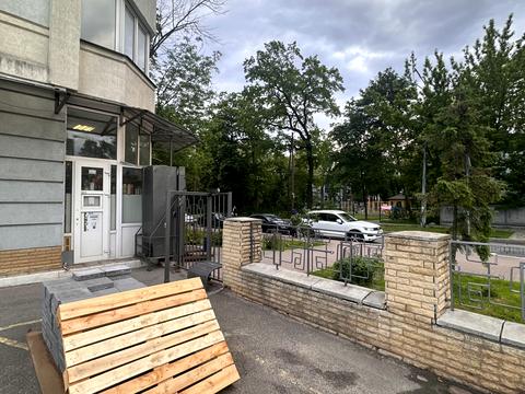 квартира за адресою Верховинна вул., 37