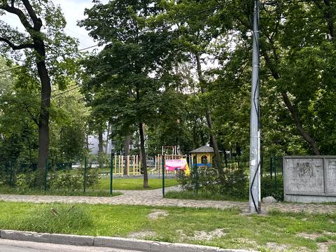 квартира за адресою Верховинна вул., 37