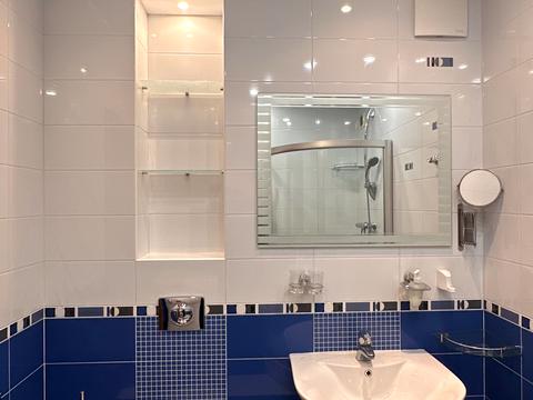 квартира за адресою Верховинна вул., 37