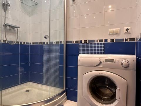квартира за адресою Верховинна вул., 37