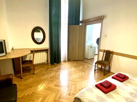 квартира за адресою Адама Міцкевича пл., 6/7
