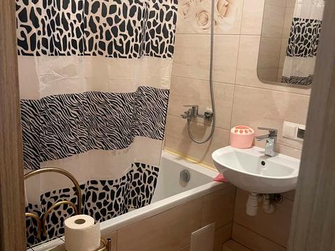 квартира по адресу Героев Крут ул., 14
