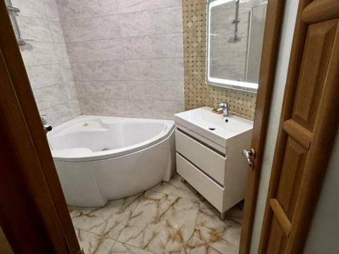 квартира по адресу Амосова ул. (Корчагінців), 13