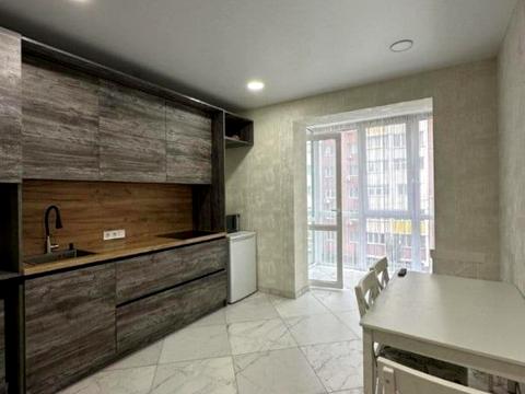 квартира за адресою Драгоманова вул., 6