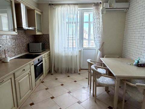 квартира за адресою Миколи Голего вул. (Лебедєва-Кумача), 7-В