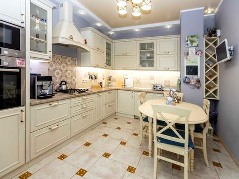 квартира по адресу Зоопарковая ул., 10