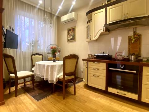 квартира за адресою Михайла Болтенка вул., 40
