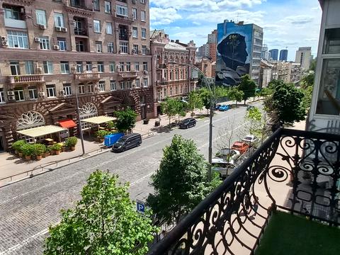 коммерческая по адресу Большая Васильковская ул. (Красноармейская), 30