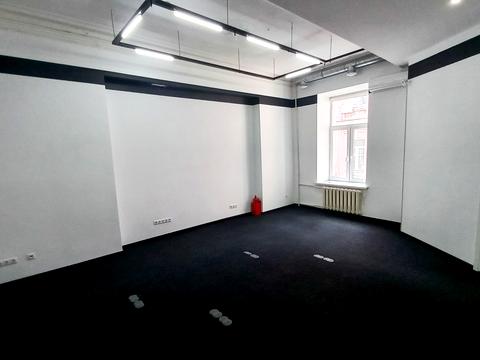 коммерческая по адресу Большая Васильковская ул. (Красноармейская), 30